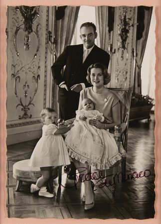 Lot #194 Princess Grace of Monaco Signed Photograph - Image 1