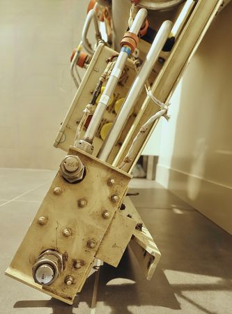 Lot #7130 Saturn V Second Stage Hydraulic Engine Actuating System (EAS) - Image 6