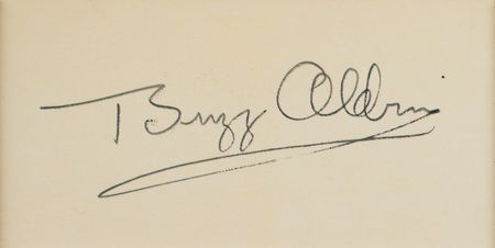 Lot #7291 Buzz Aldrin Signed Oversized Photograph - Image 2