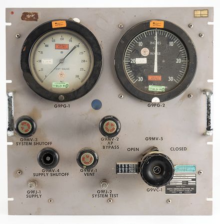 Lot #7113 Apollo Command Module Cabin Precision Leak Calculator Assembly - Image 1