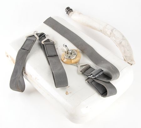Lot #7715 Berkut Voskhod-era Cosmonaut Mockup or Training Backpack - Image 2