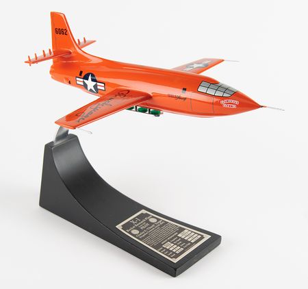 Lot #7814 Chuck Yeager Signed Model - Image 1