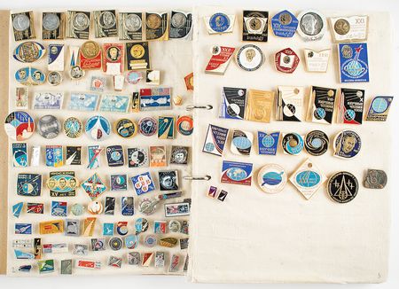 Lot #7727 Soviet Union Space Pins Collection of (500+) - Image 2