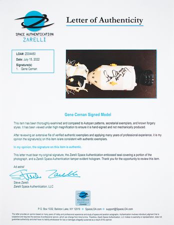 Lot #7549 Gene Cernan Signed Apollo 17 CSM/LM Model - Image 5