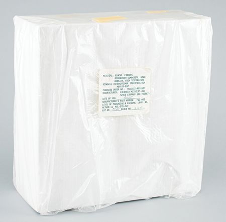 Lot #7685 Lockheed 1991 High Density/Temperature Thermal Tile Block - Image 1