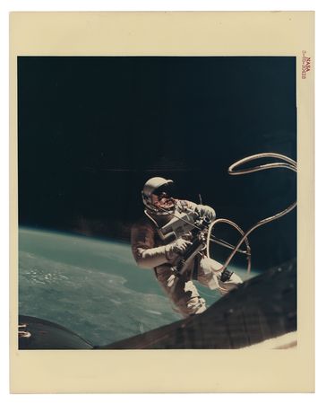 Lot #7093 Gemini 4: Ed White Original 'Type 1' Photograph - Image 1