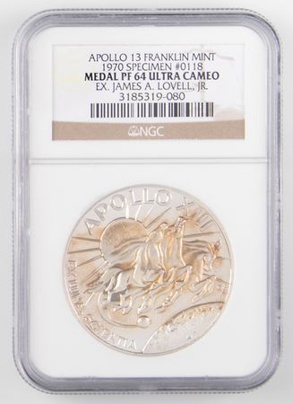 Lot #7359 James Lovell's Apollo 13 Franklin Mint Medal - Image 2