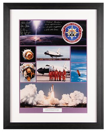 Lot #7657 STS-29 Flown Crew Patch and Signed Photograph Display - Image 2