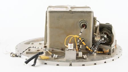 Lot #7787 SPAR IX Flown Abbreviated Measurement Module - Image 2