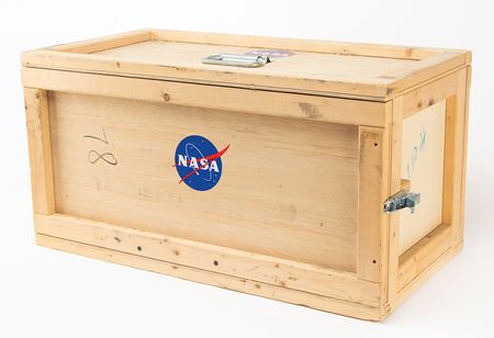 Lot #7745 Landsat 7 Satellite Model - Image 6