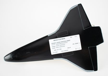 Lot #7757 Space Shuttle Columbia Display Model - Image 5