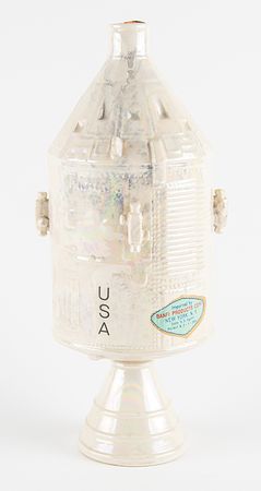 Lot #7312 Apollo 11 Command/Service Module Red Wine Decanter - Image 3