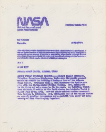 Lot #7419 Alan Bean and Valentina Tereshkova Signed Photograph - Image 2