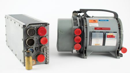 Lot #7766 Singer Kearfott Navigation Computer and Gyroscope Assembly - Image 1