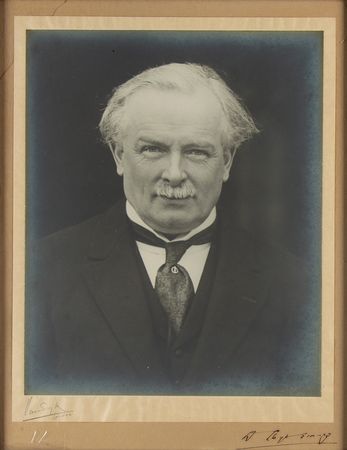 Lot #226 David Lloyd George Signed Oversized Photograph - Image 1