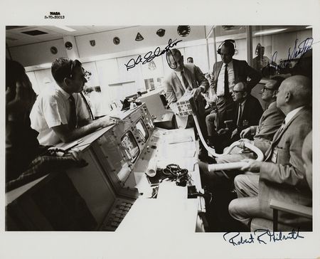 Lot #379 Deke Slayton, Chris Kraft, and Robert R. Gilruth Signed Photograph - Image 1