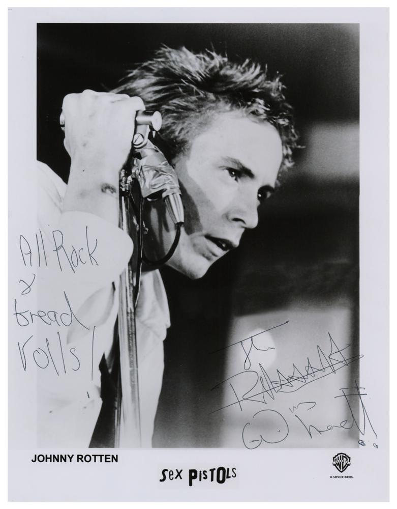 雑誌のピンナップ　SEX PISTOLS JOHNNY ROTTEN $_57.JPG?set_id=880000500F
