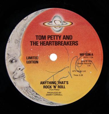 Lot #8340 Tom Petty Signed Single Album for 'Anything That's Rock 'n' Roll' - Image 2