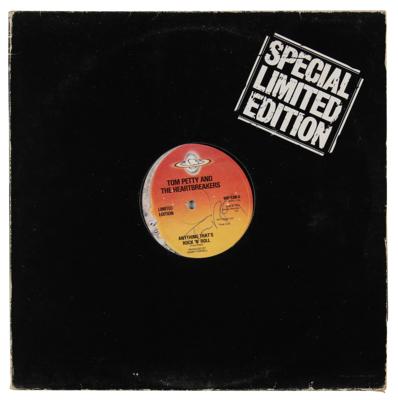 Lot #8340 Tom Petty Signed Single Album for 'Anything That's Rock 'n' Roll' - Image 3
