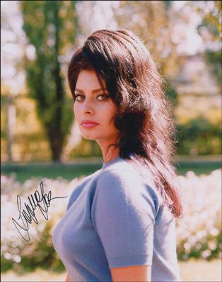 Lot #1740 Sophia Loren Signed Photograph - Image 1