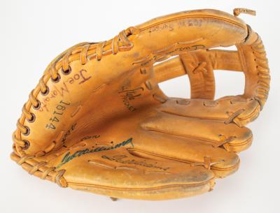 Lot #2014 Ted Williams Signed Baseball Glove - Image 1