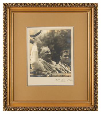 Lot #1012 Franklin D. Roosevelt Signed Photograph - Image 2