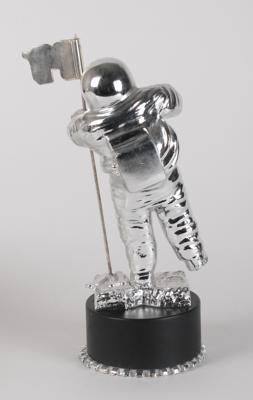 Lot #1602 Madonna's MTV VMA Award for 'Papa Don't Preach' - Image 2