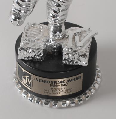 Lot #1602 Madonna's MTV VMA Award for 'Papa Don't Preach' - Image 4