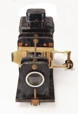 Lot #173 Antique Slide Projector - Image 3