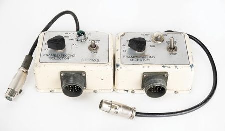 Lot #164 Flight Research Model 705-A High Speed 35mm Camera - Image 5