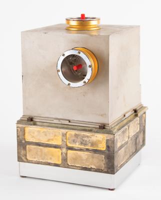 Lot #18 Otto Berg's Explorer 33/35 Cosmic Dust