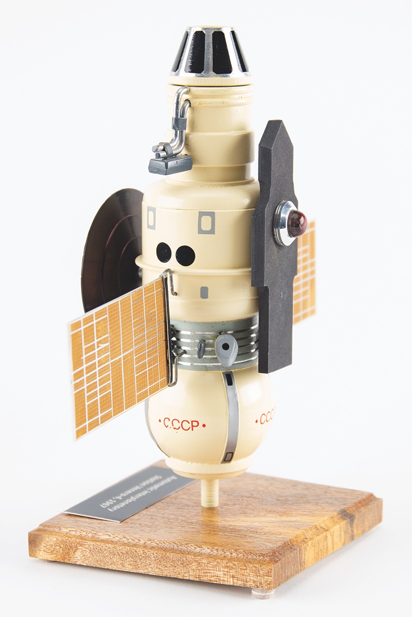 Lot #96 Venera 4 Model - Image 3