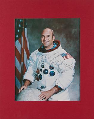 Lot #33 Ron Evans Signed Photograph - From the Collection of Dr. Otto Berg - Image 2