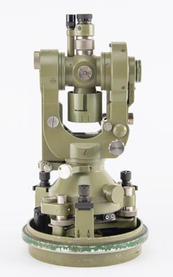 Lot #189 Wild Heerbrugg T2 Theodolite - Image 2