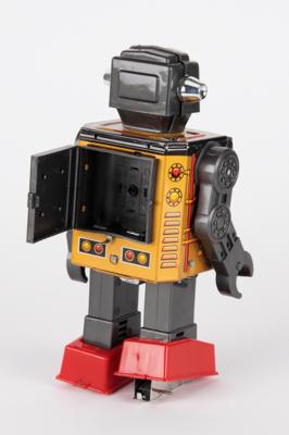 Lot #200 Vintage Attacking Martian Robot by Horikawa from the collection of Andres Serrano - Image 3