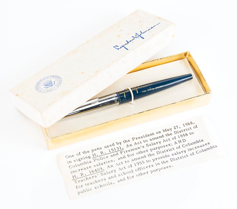 Lot 21 Lyndon B. Johnson Bill Signing Pen