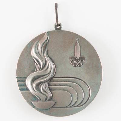 Lot #6123 Moscow 1980 Summer Olympics Silver Winner's Medal for Boxing - Image 2