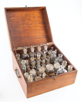 Lot #340 Confederate Surgeon's Apothecary Chest Apothecary Chest - Image 1