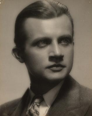 Lot #736 Dwight Frye Autograph Letter Signed - Image 6