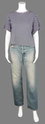 Lot #561 Patti Smith: 