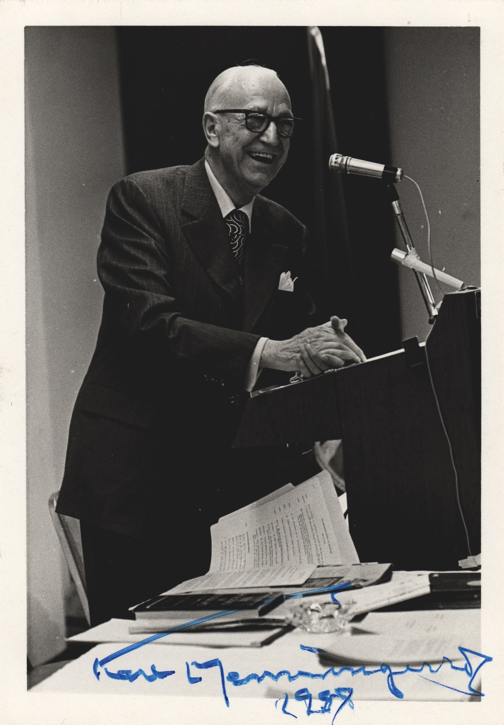 Lot #286 Karl Menninger (4) Signed Photographs - Image 1