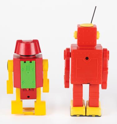 Lot #841 Vintage Toy Robots (53) from the Collection of Andres Serrano: Over 50 toy robots from the collection of renowned camera artist Andres Serrano - Image 2