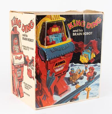 Lot #841 Vintage Toy Robots (53) from the Collection of Andres Serrano: Over 50 toy robots from the collection of renowned camera artist Andres Serrano - Image 38