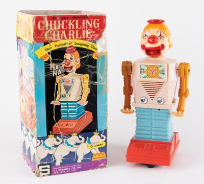 Lot #841 Vintage Toy Robots (53) from the Collection of Andres Serrano: Over 50 toy robots from the collection of renowned camera artist Andres Serrano - Image 39