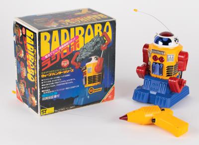 Lot #841 Vintage Toy Robots (53) from the Collection of Andres Serrano: Over 50 toy robots from the collection of renowned camera artist Andres Serrano - Image 44