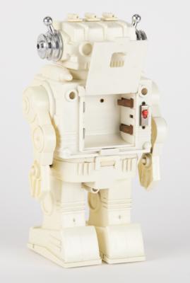 Lot #841 Vintage Toy Robots (53) from the Collection of Andres Serrano: Over 50 toy robots from the collection of renowned camera artist Andres Serrano - Image 52