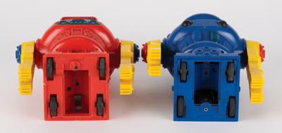 Lot #841 Vintage Toy Robots (53) from the Collection of Andres Serrano: Over 50 toy robots from the collection of renowned camera artist Andres Serrano - Image 61