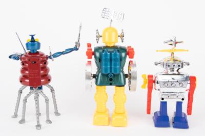 Lot #841 Vintage Toy Robots (53) from the Collection of Andres Serrano: Over 50 toy robots from the collection of renowned camera artist Andres Serrano - Image 67