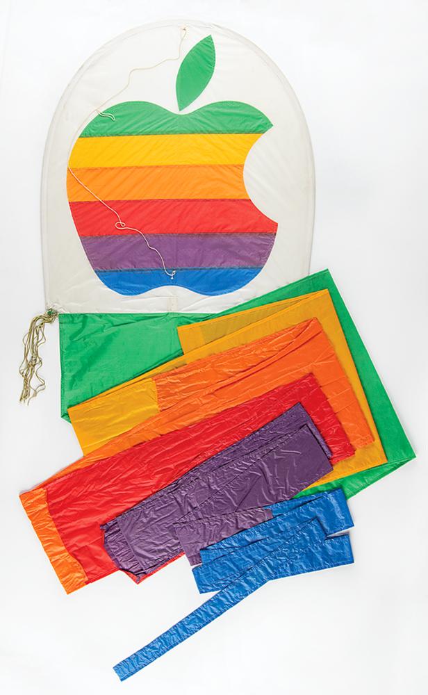 Apple Computer 25-Foot-Long Logo Kite (1983) | RR Auction