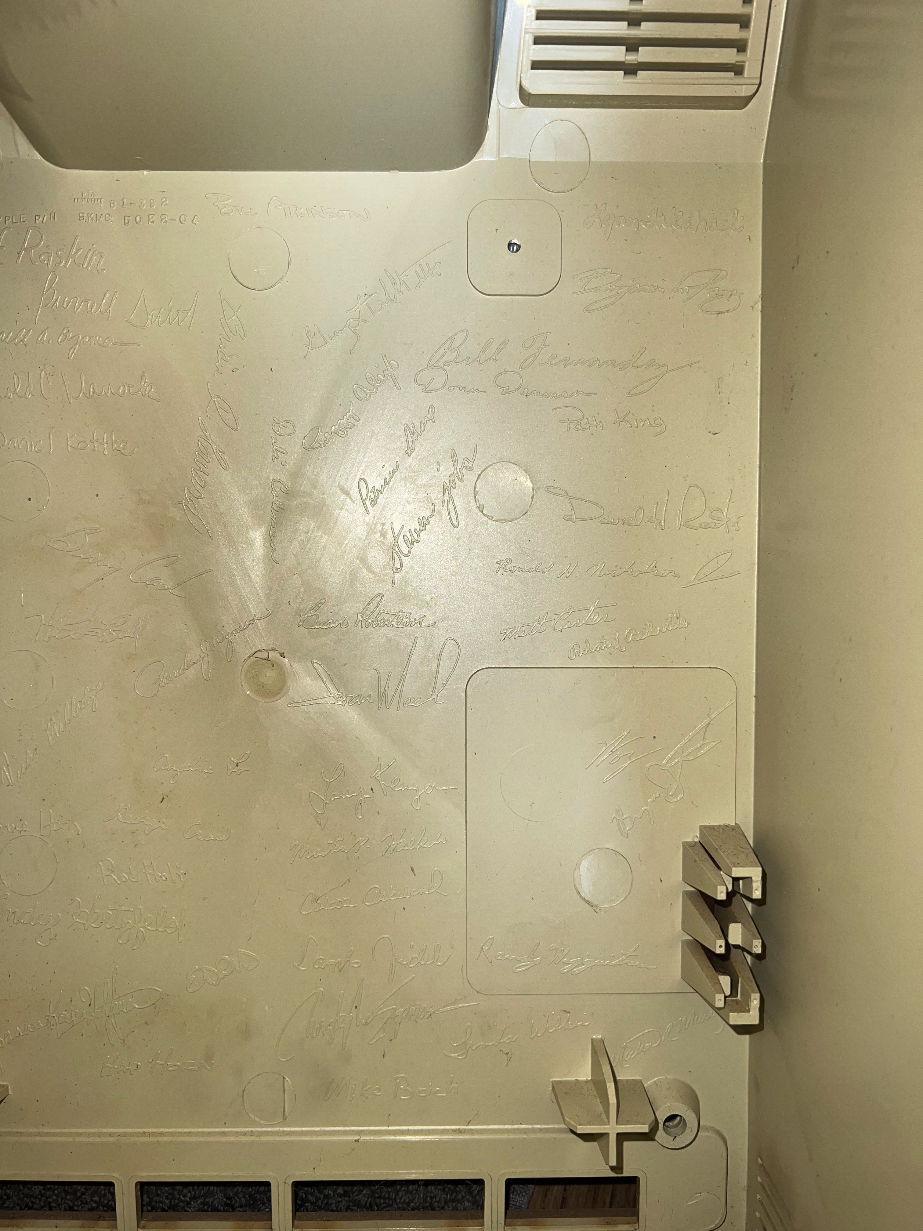 Lot #8014 Macintosh 128K Prototype Computer with Display Case and Accessories - Image 18